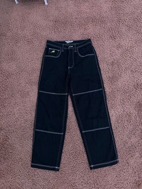 Empyre Black Relaxed-Stitch Workwear Pants with Lime Pocket Star